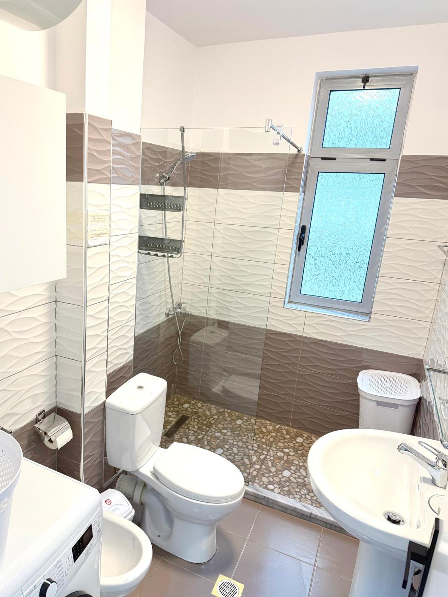 Pogradec Apartment *